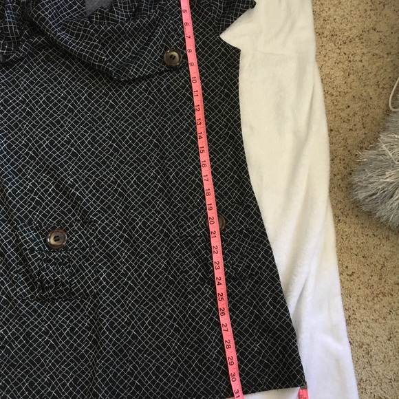 Papillon “That Girl” Tunic - Picture 7 of 7